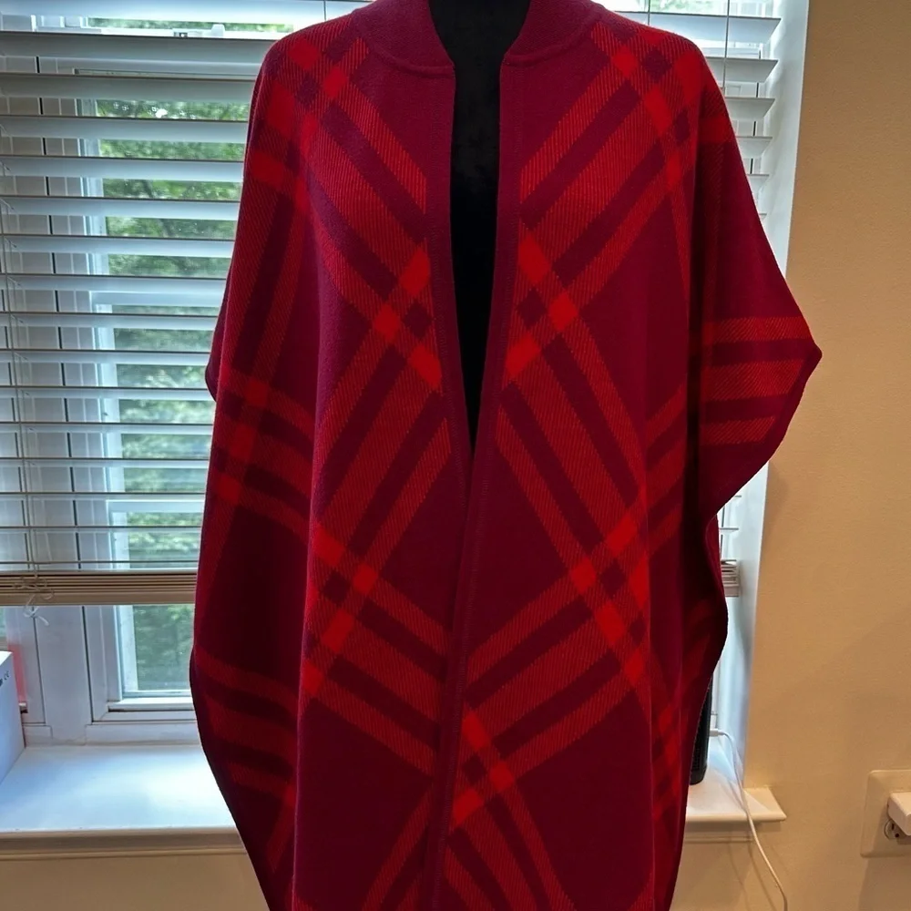 Burberry cape
